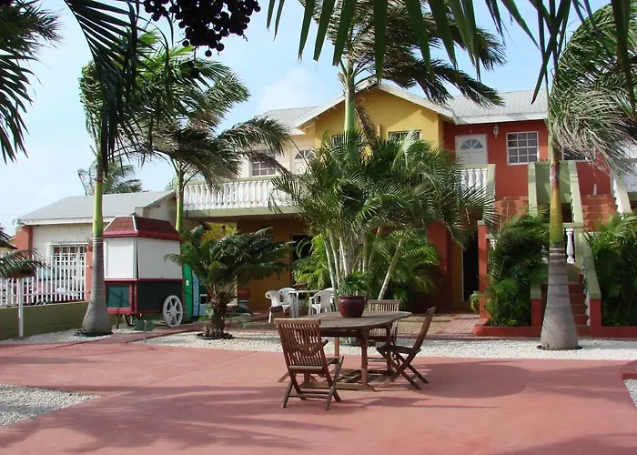 Cunucu Villas - Aruba Tropical Garden Apartments
